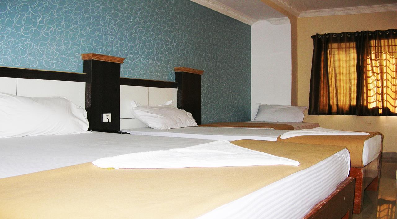 Ssb Residency Hotell Tirupati Exteriör bild