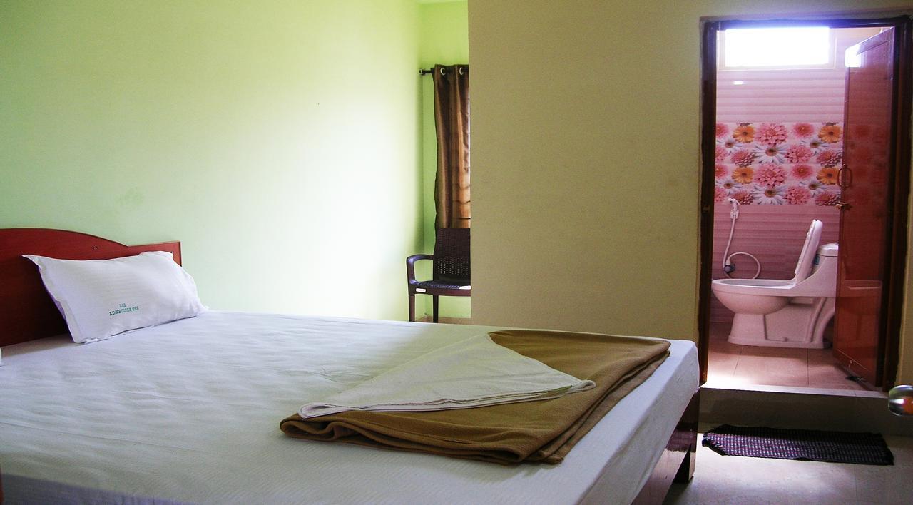 Ssb Residency Hotell Tirupati Exteriör bild