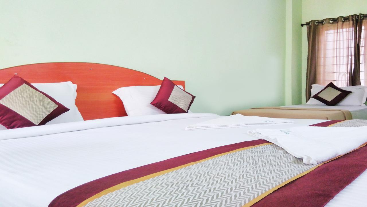 Ssb Residency Hotell Tirupati Exteriör bild